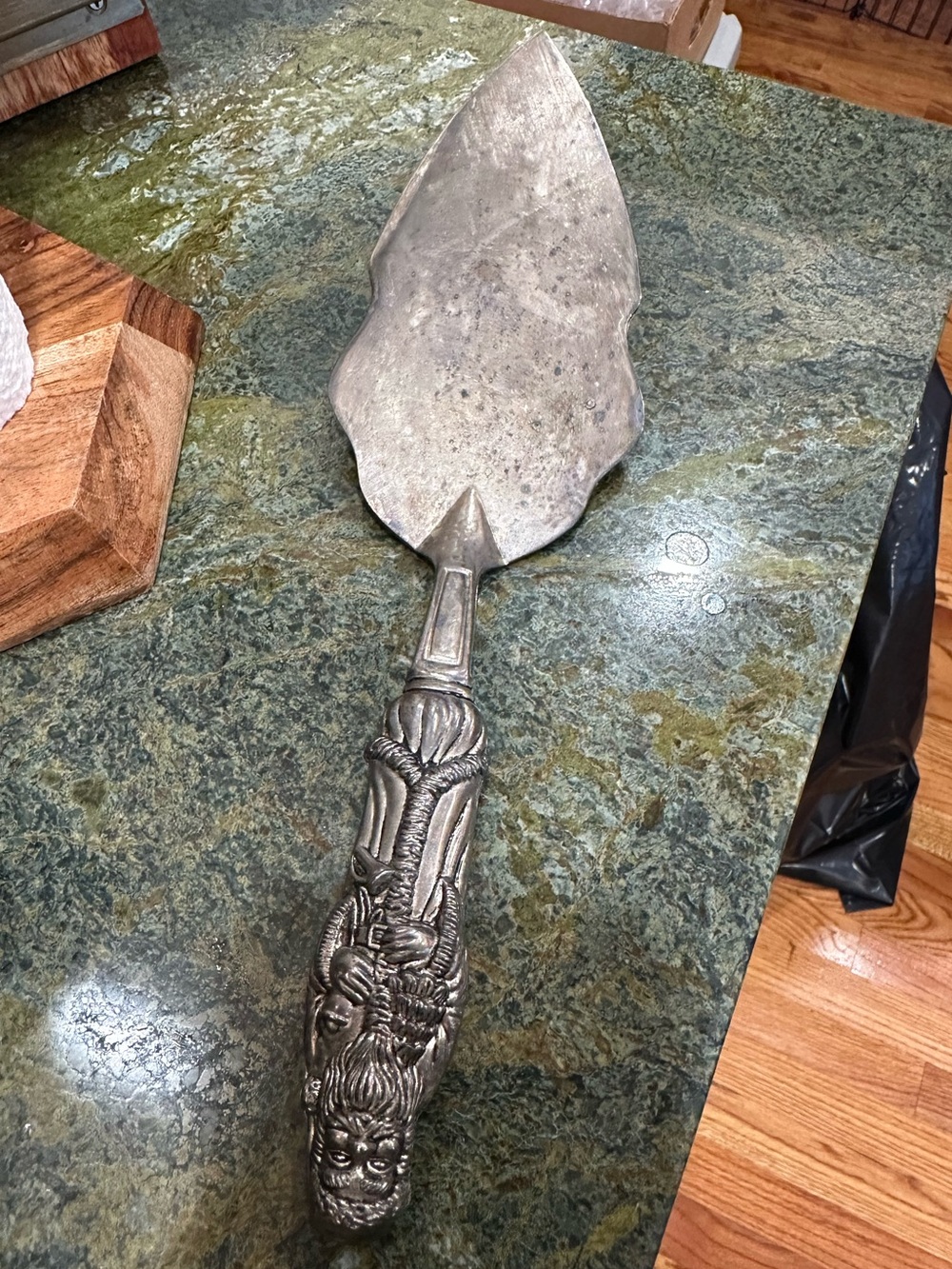 Antique Decorative Silver-Tone Serving Pie Server